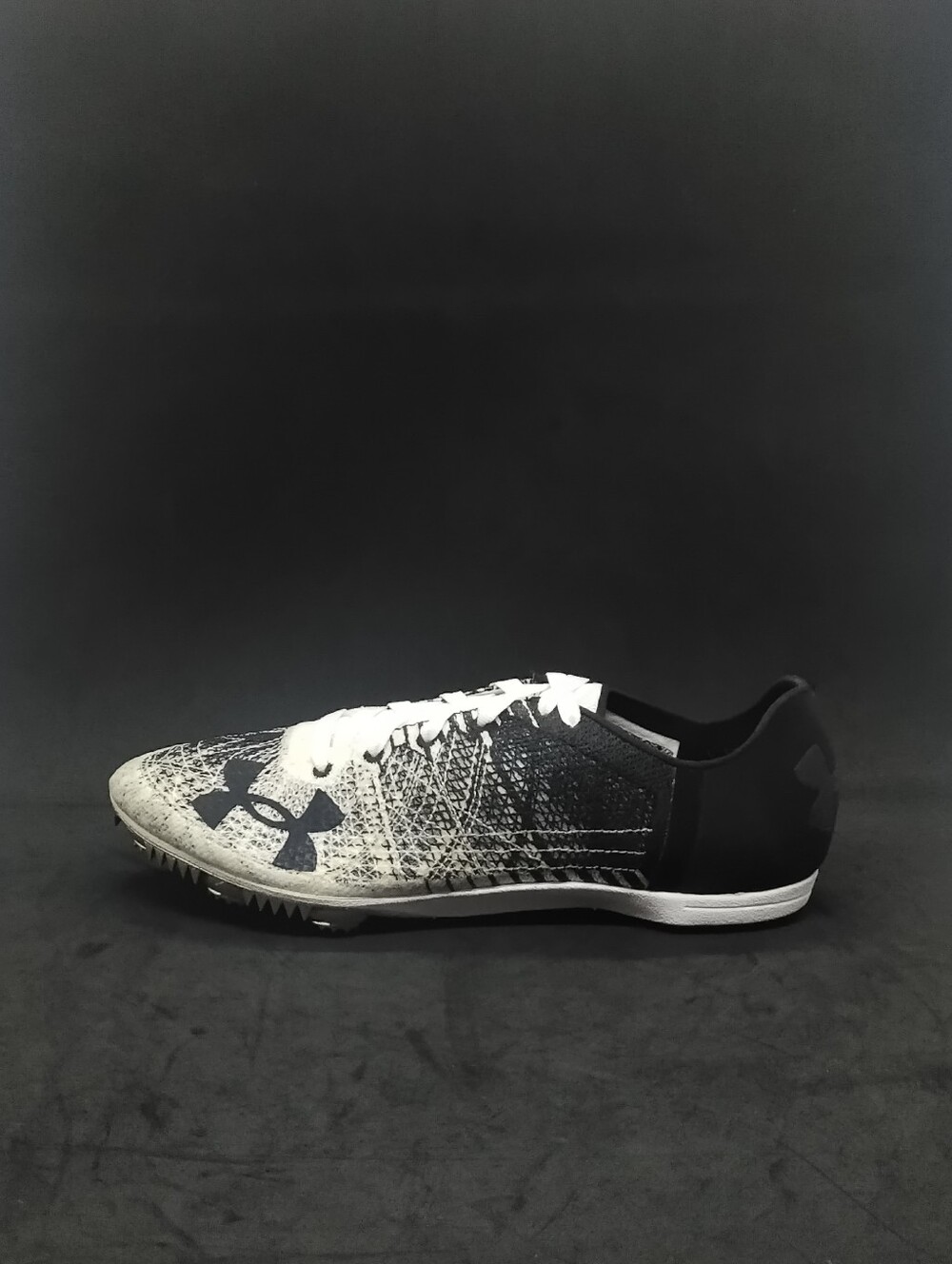 Under Armour Speedform Miler 2 Track Spikes Mens Sz 8.5 White Black 3000020-101